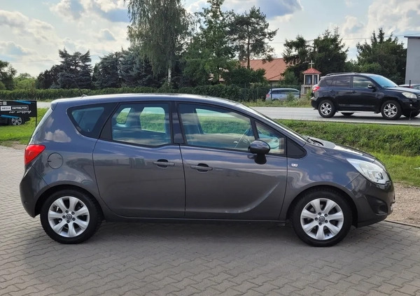 Opel Meriva cena 24990 przebieg: 180000, rok produkcji 2012 z Kutno małe 781